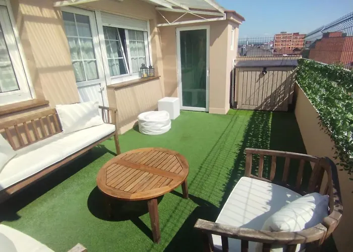 Atico Fdez Vega Con Terraza Y Vistas Апартаменты *